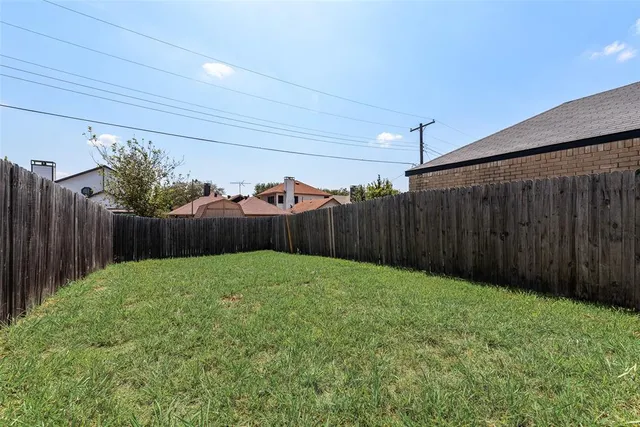 $1,950 | 710 Snapdragon Trail, Mesquite, TX 75149