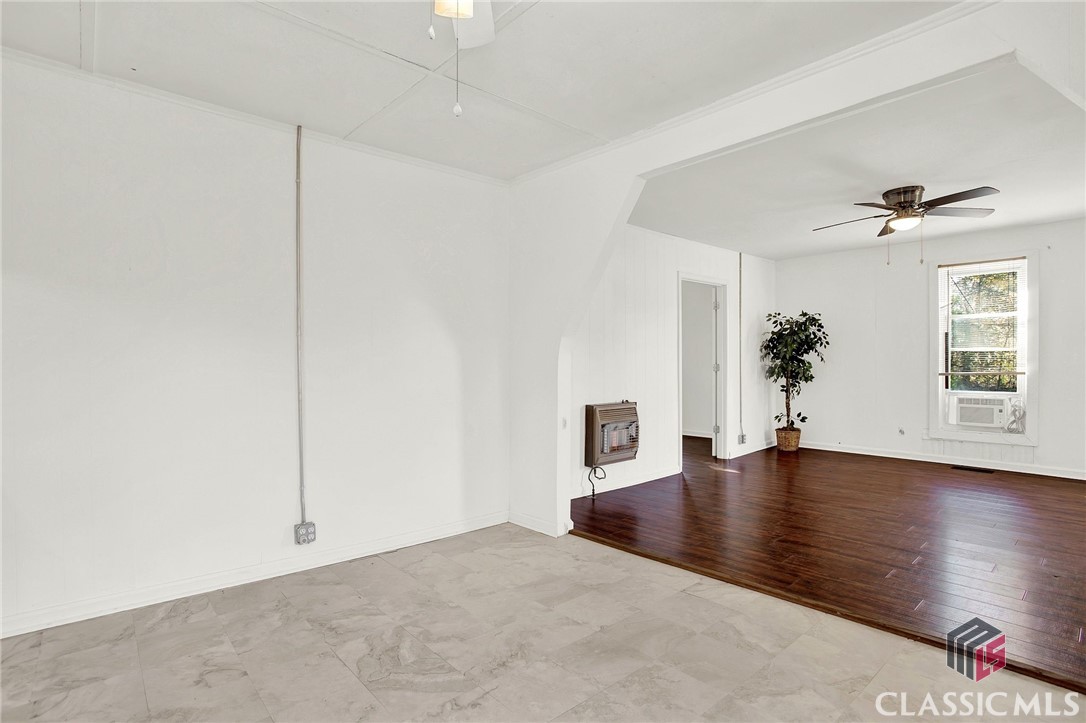 2375 Spring Circle Comer, GA 30629 - Photo 8 of 30 Gallery Image 8