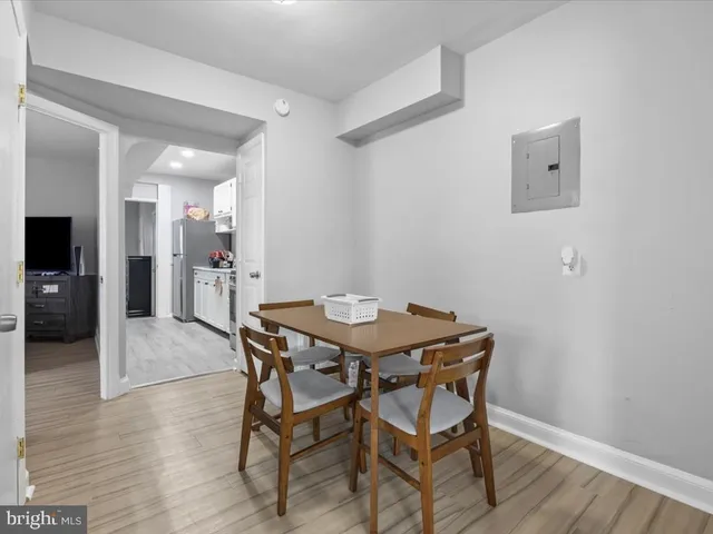 $750,000 | 305 34th Street Southeast, Washington, DC 20019