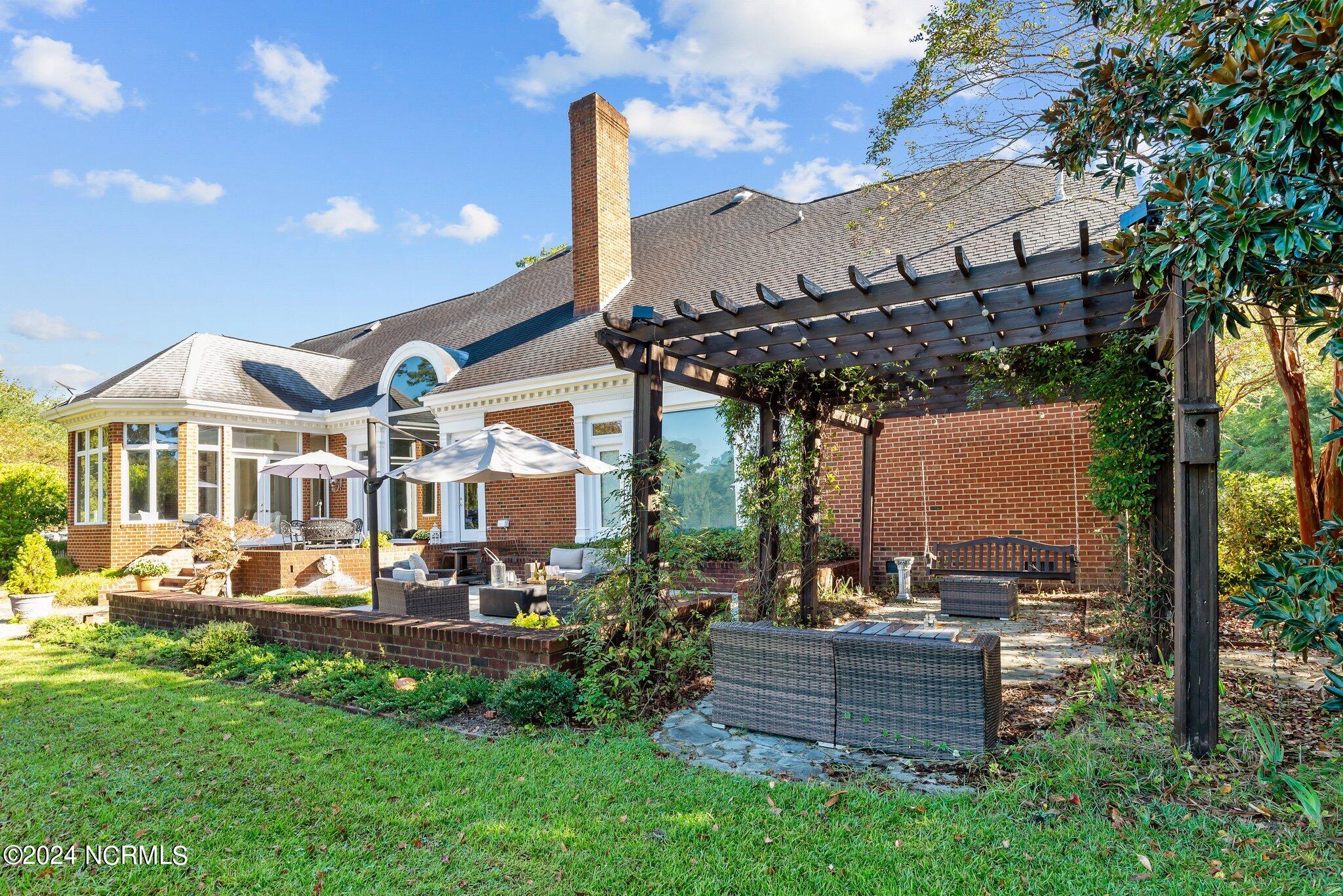 450 Cox Road Washington, NC 27889 - Photo 7 of 74 Gallery Image 7