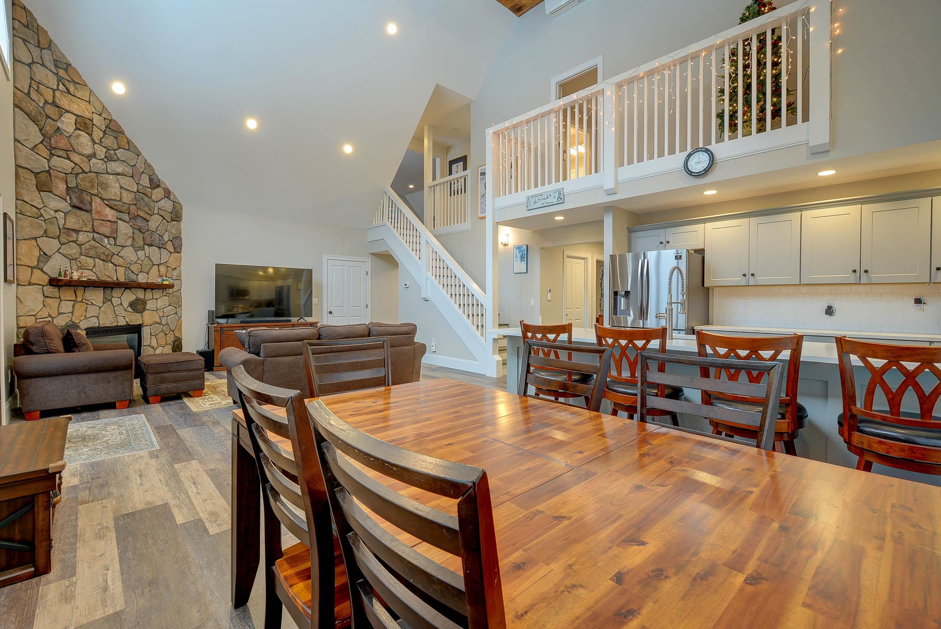 101 Cranmore Road, Unit 7 Conway, NH 03860 - Photo 3 of 34