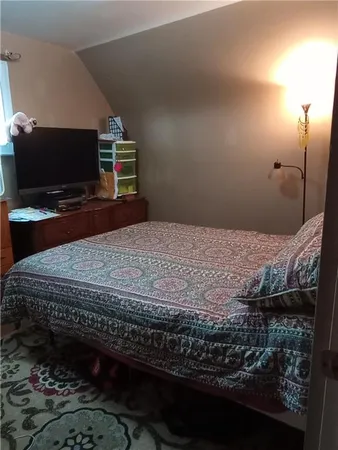 $149,900 | 528 Longfellow Street, Vandergrift, PA 15690