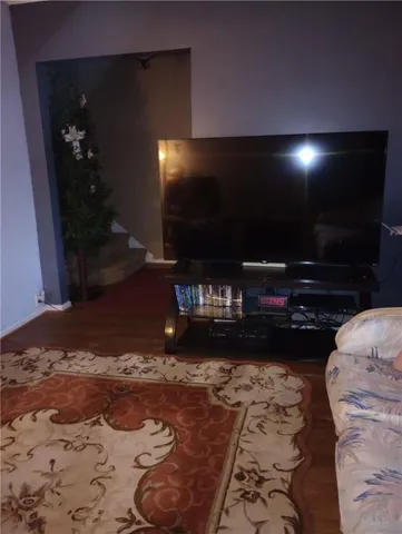 $155,900 | 528 Longfellow Street, Vandergrift, PA 15690