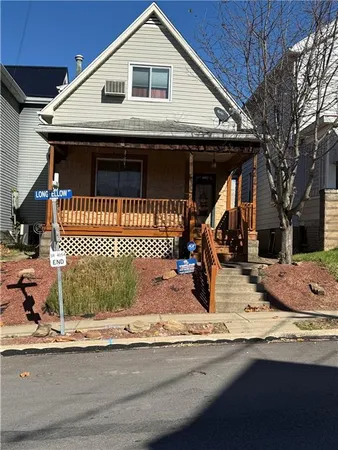 $149,900 | 528 Longfellow Street, Vandergrift, PA 15690