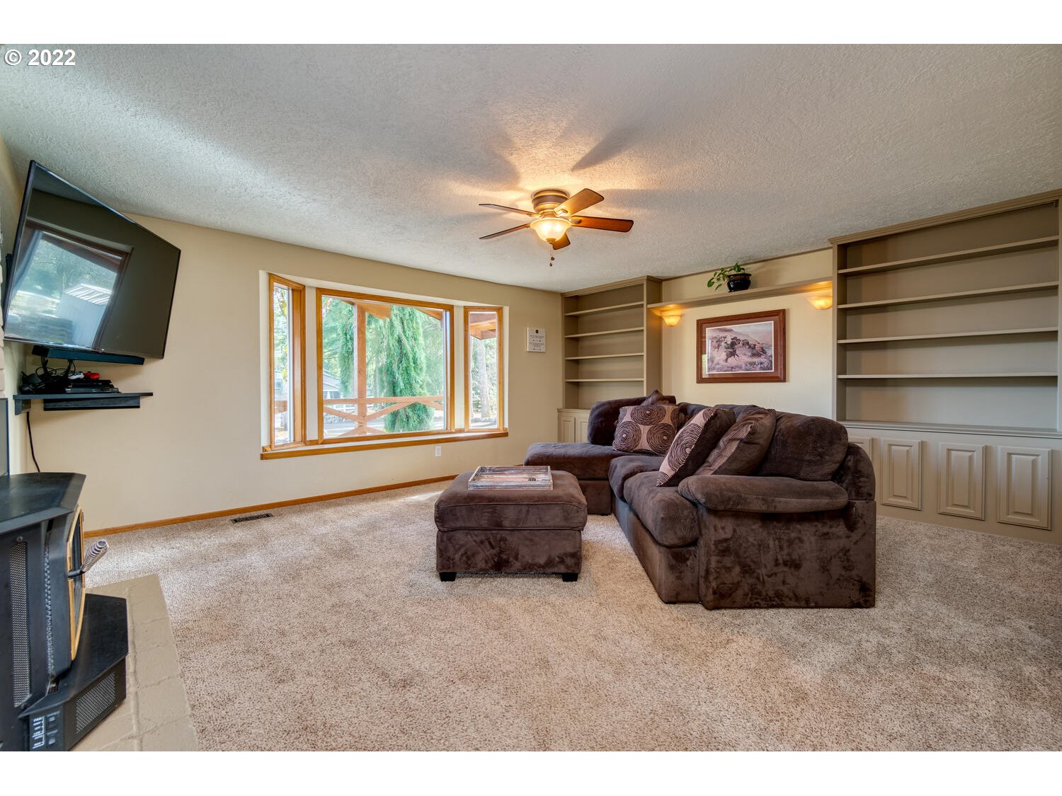 13345 Southeast Bluff Road Sandy, OR 97055 - Photo 4 of 32 Gallery Image 4