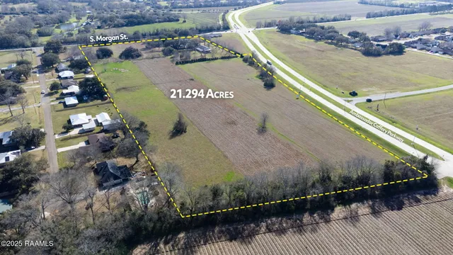 $6,130,676 | 7000 Ambassador Caffery Parkway, Broussard, LA 70518