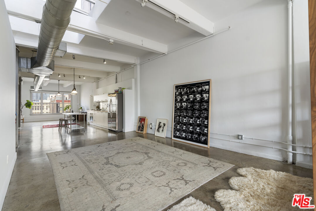 814 South Spring Street, Unit 8 Los Angeles, CA 90014 - Photo 14 of 25