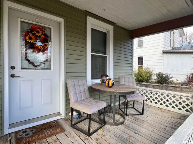 $130,000 | 110 Van Horne Street, Muscatine, IA 52761