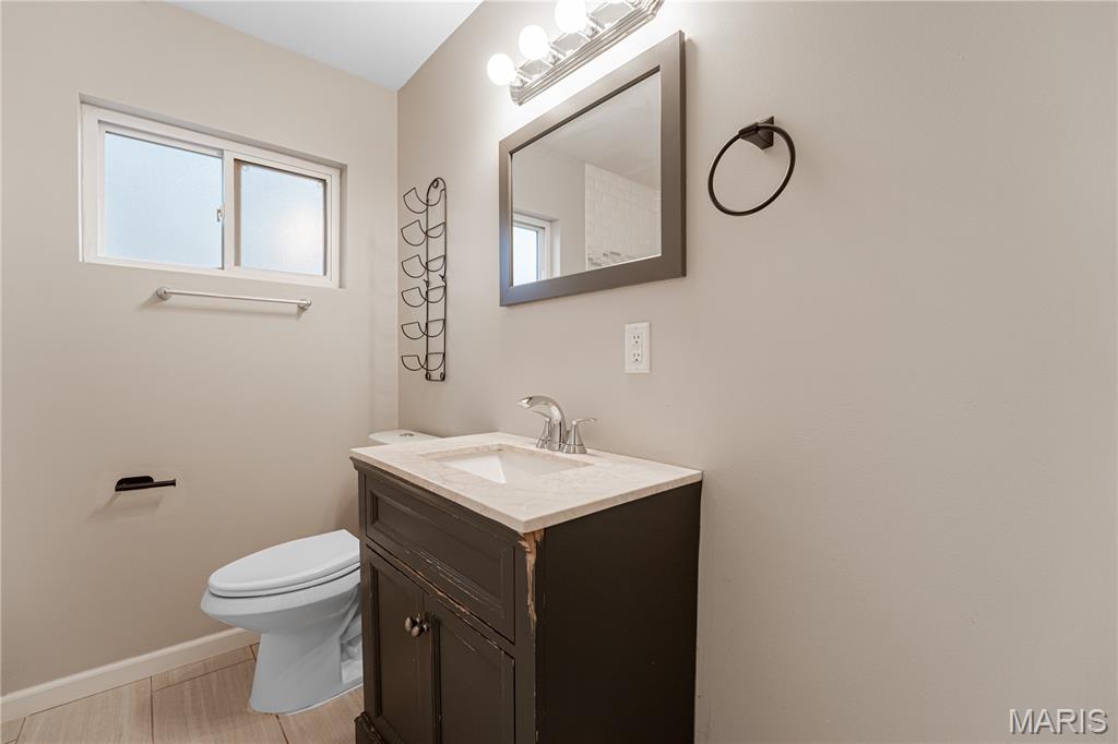 173 Floralea Place St. Louis, MO 63127 - Photo 13 of 33