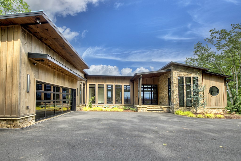 417 Bill Claypool Drive Blue Ridge, GA 30513 - Photo 57 of 73 a front view of a house with a yard