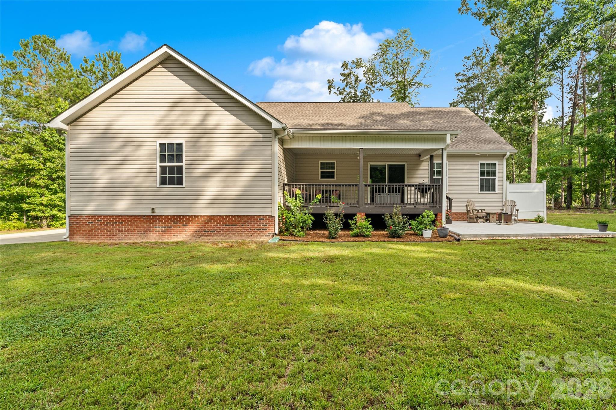 4558 Simpson Road Edgemoor, SC 29712 - Photo 29 of 43