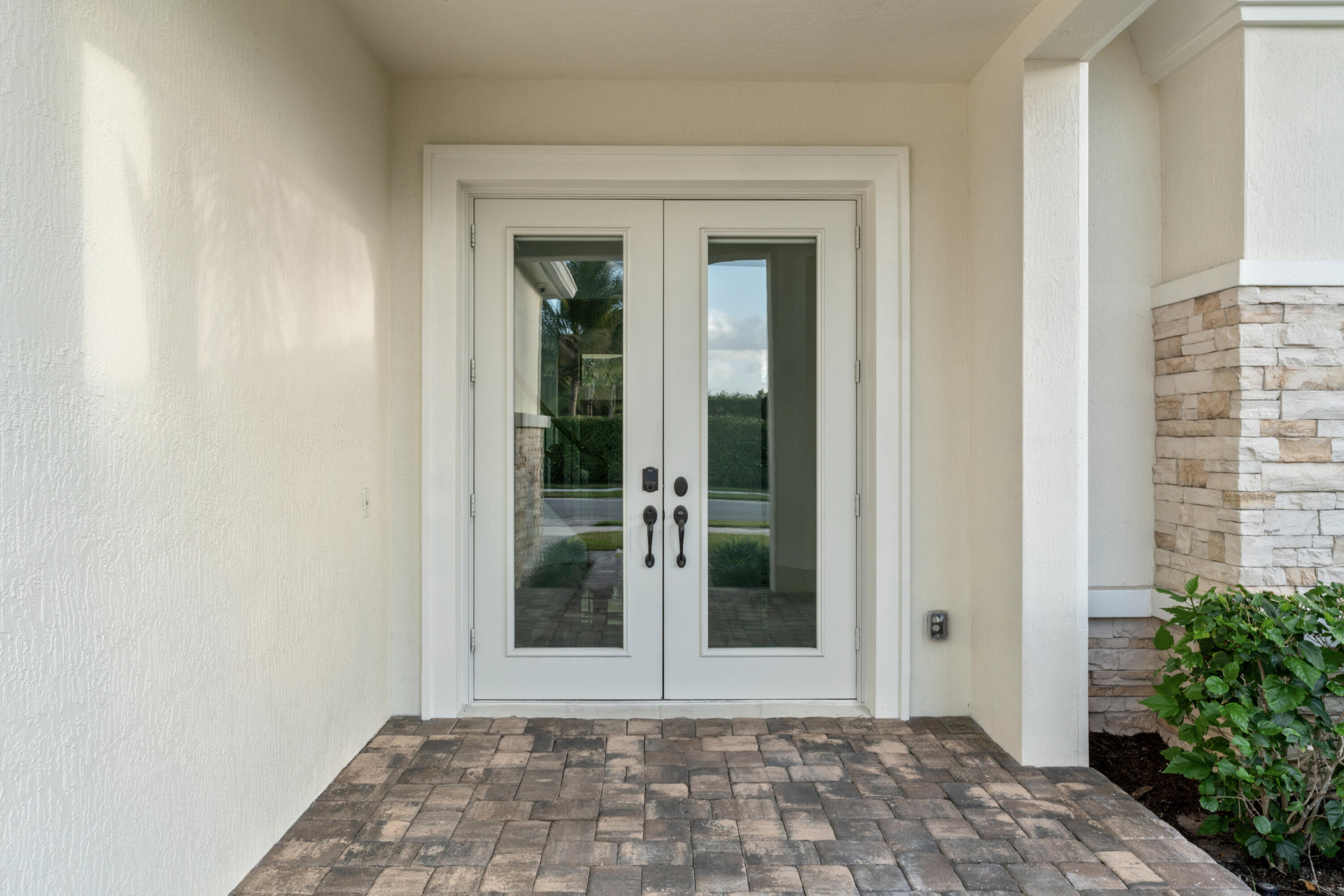 2630 Northwest 69th Street Boca Raton, FL 33496 - Photo 4 of 71 2630 NW 69th St Boca Raton FL 066