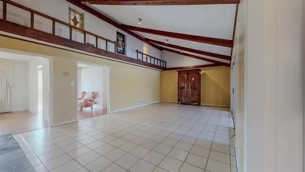 a view of an entrance