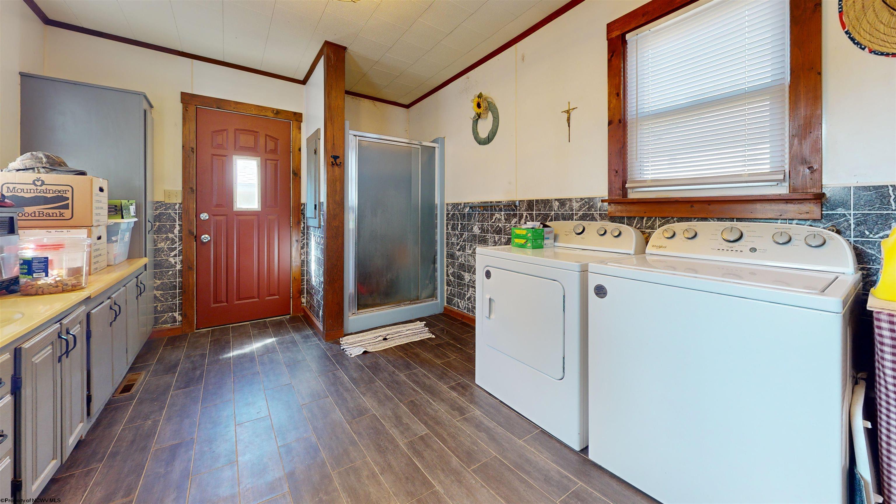 507 Pyles Avenue Mannington, WV 26582 - Photo 18 of 24 Gallery Image 18