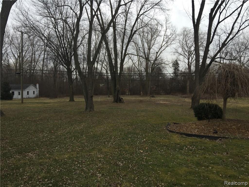 2825 Devondale Road Rochester Hills, MI 48309 - Photo 5 of 37