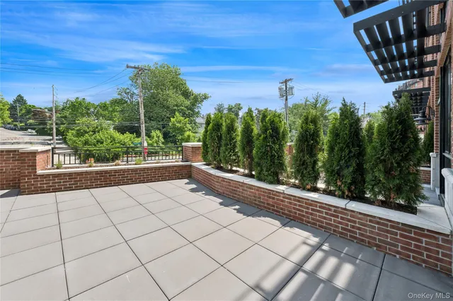 a view of a outdoor space