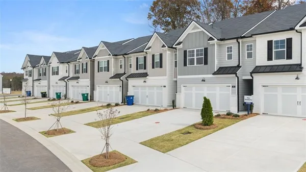 $317,564 | 237 Sound Circle, Stockbridge, GA 30281
