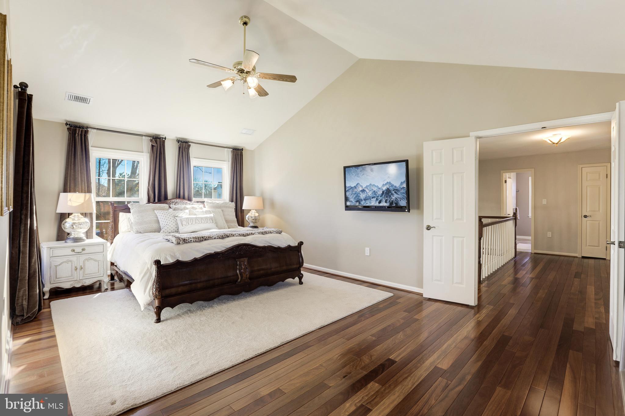 13304 Scotsmore Way Herndon, VA 20171 - Photo 27 of 56 Master Bedroom Vaulted Ceiling