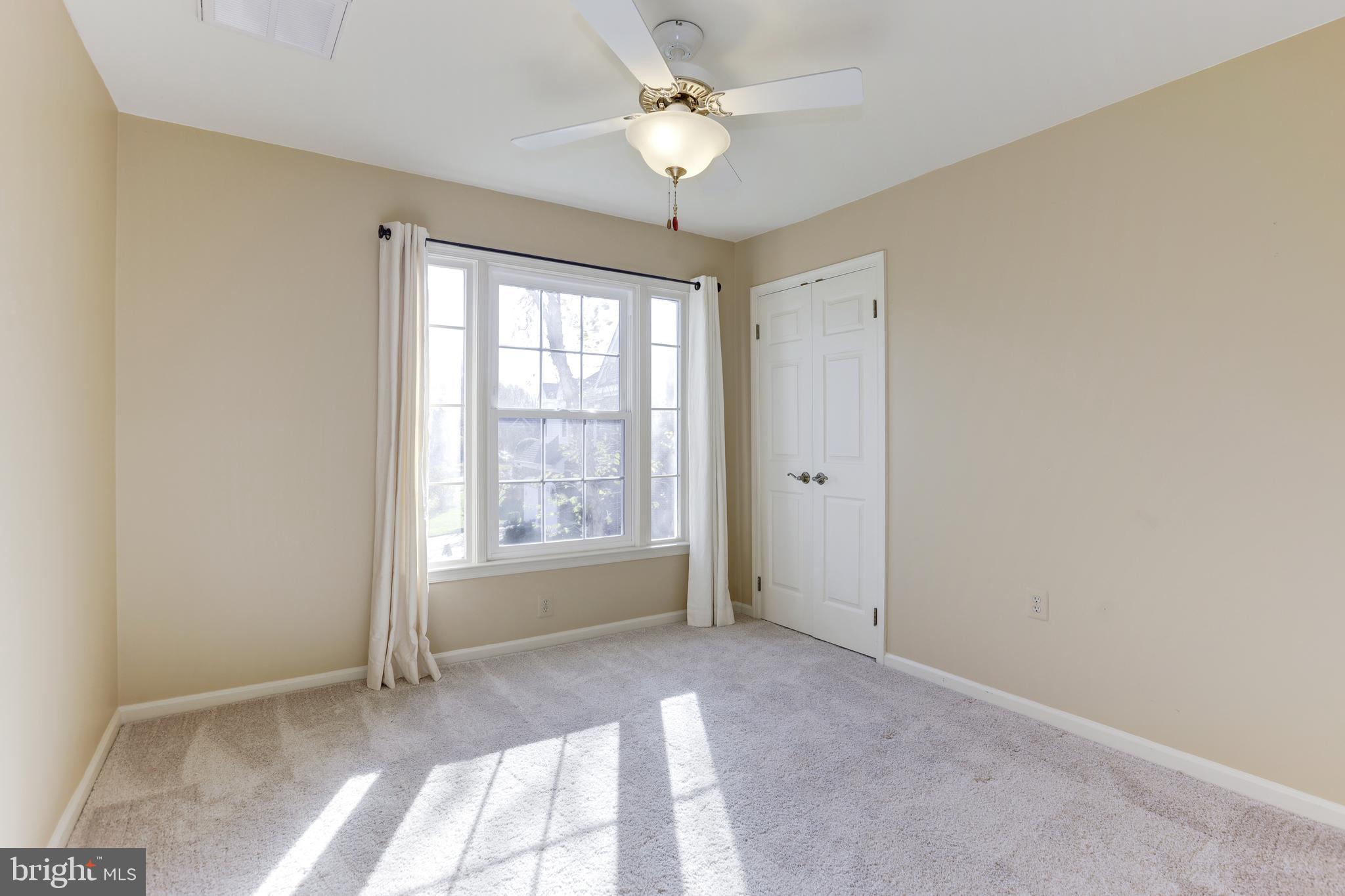 13304 Scotsmore Way Herndon, VA 20171 - Photo 40 of 56 4th Bedroom - Only One With Carpet