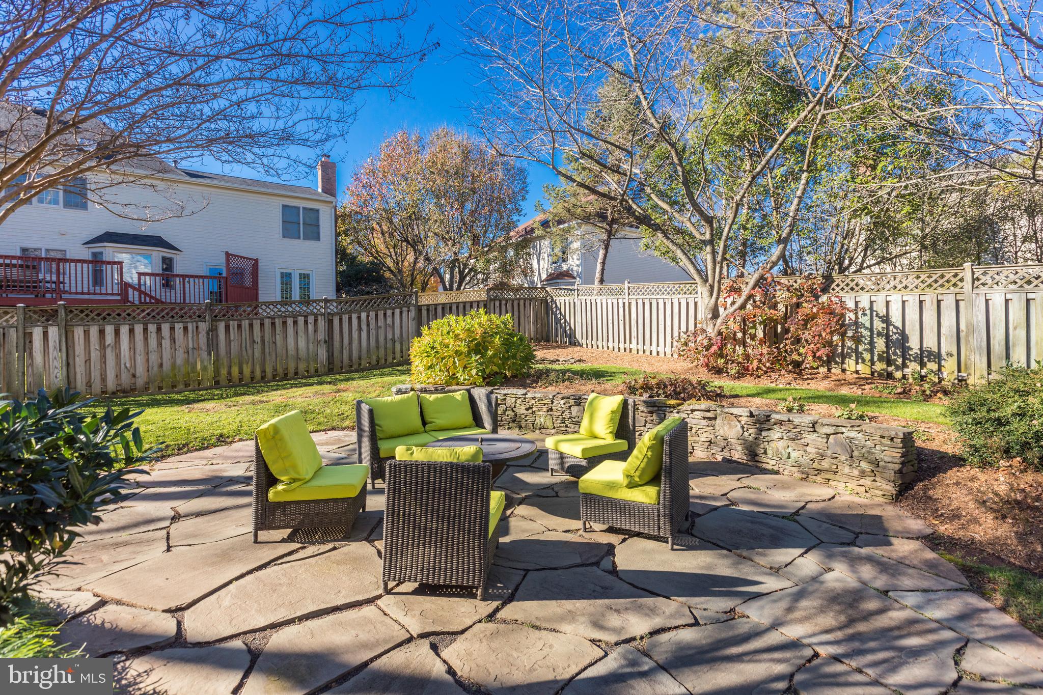 13304 Scotsmore Way Herndon, VA 20171 - Photo 51 of 56 Fieldstone Patio w/ Retaining Wall