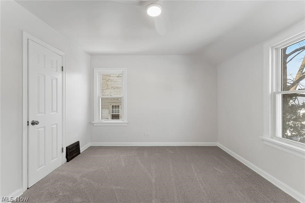 3406 Henderson Road Cleveland, OH 44112 - Photo 17 of 34