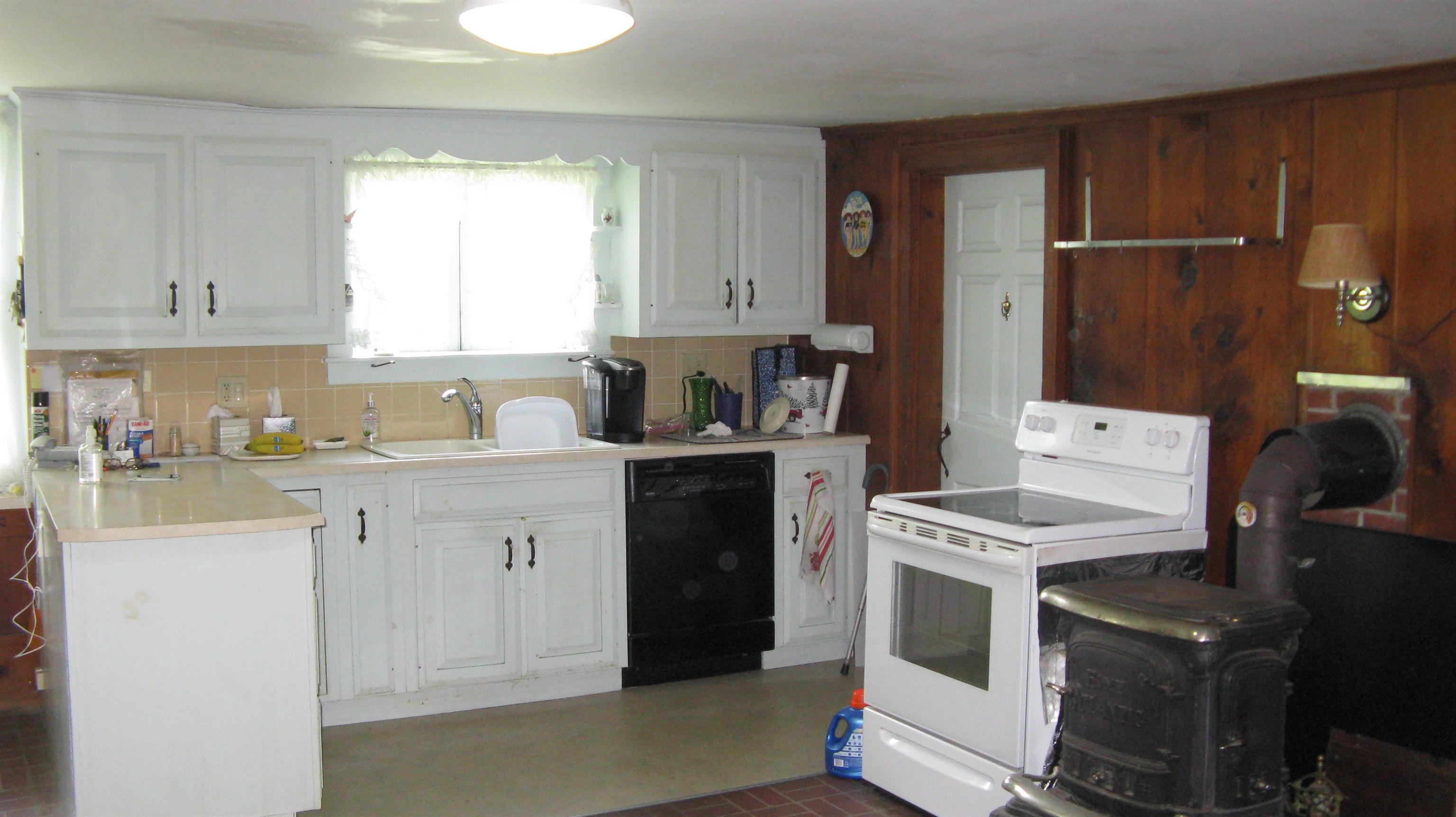 80 New Durham Road Alton, NH 03809 - Photo 4 of 33