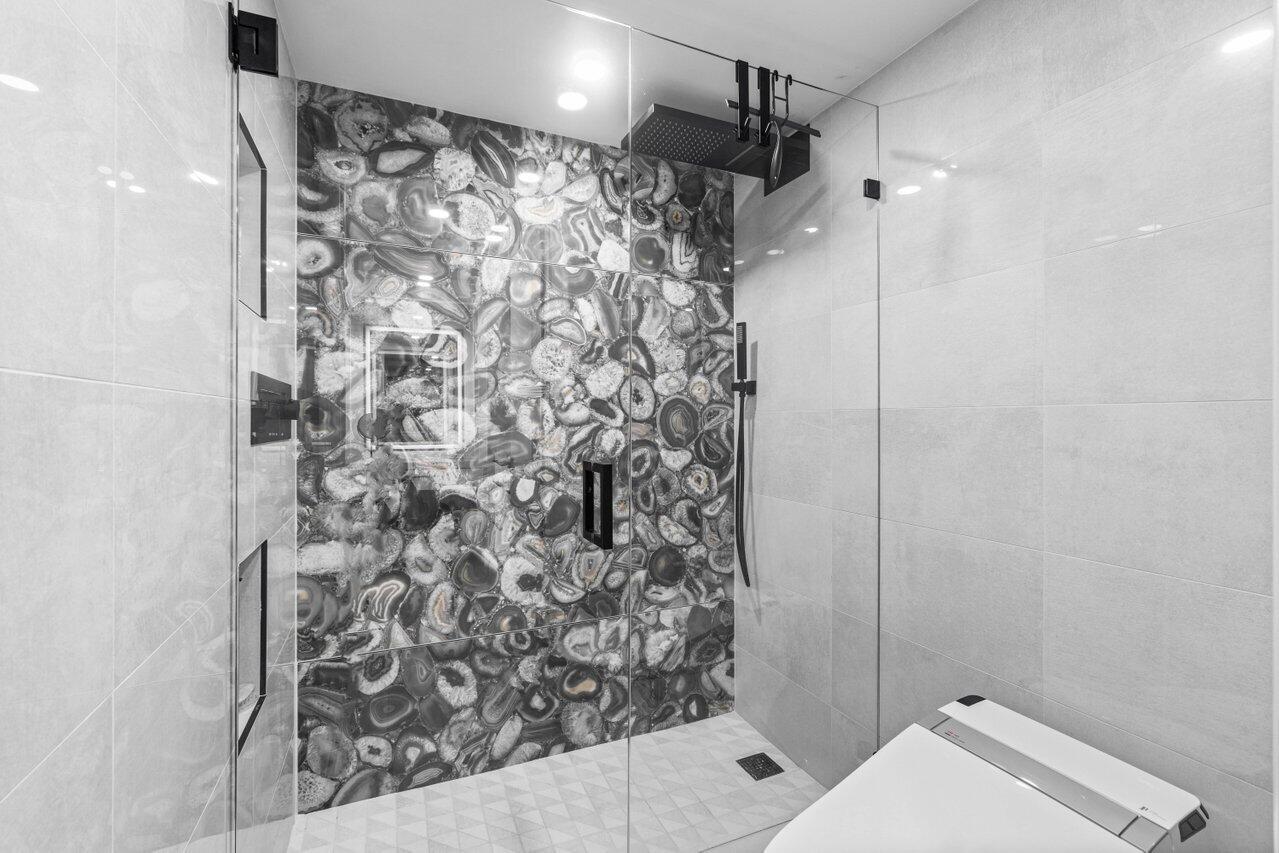 2000 South Ocean Boulevard, Unit 5F Boca Raton, FL 33432 - Photo 24 of 76 26