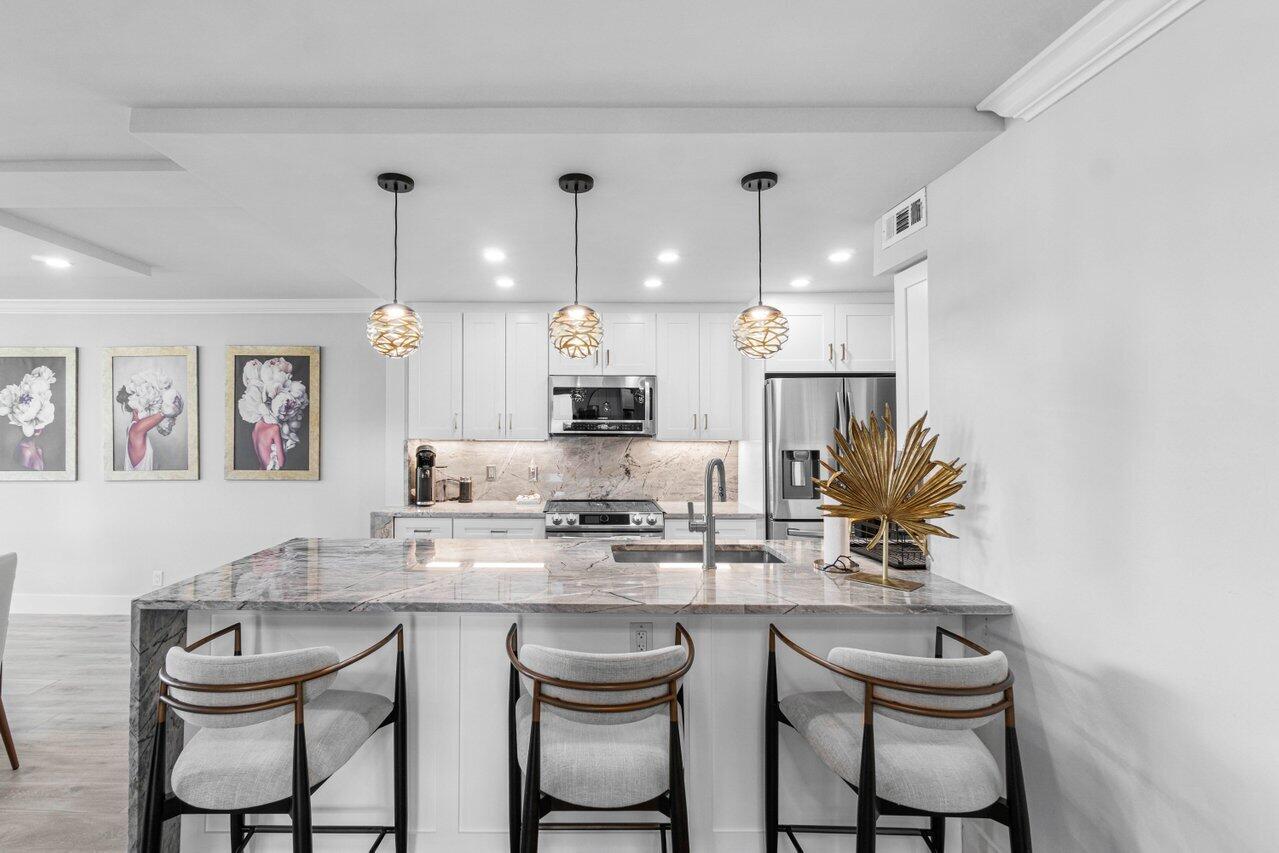 2000 South Ocean Boulevard, Unit 5F Boca Raton, FL 33432 - Photo 9 of 76 019-2000SouthOceanBoulevard-5F-BocaRaton