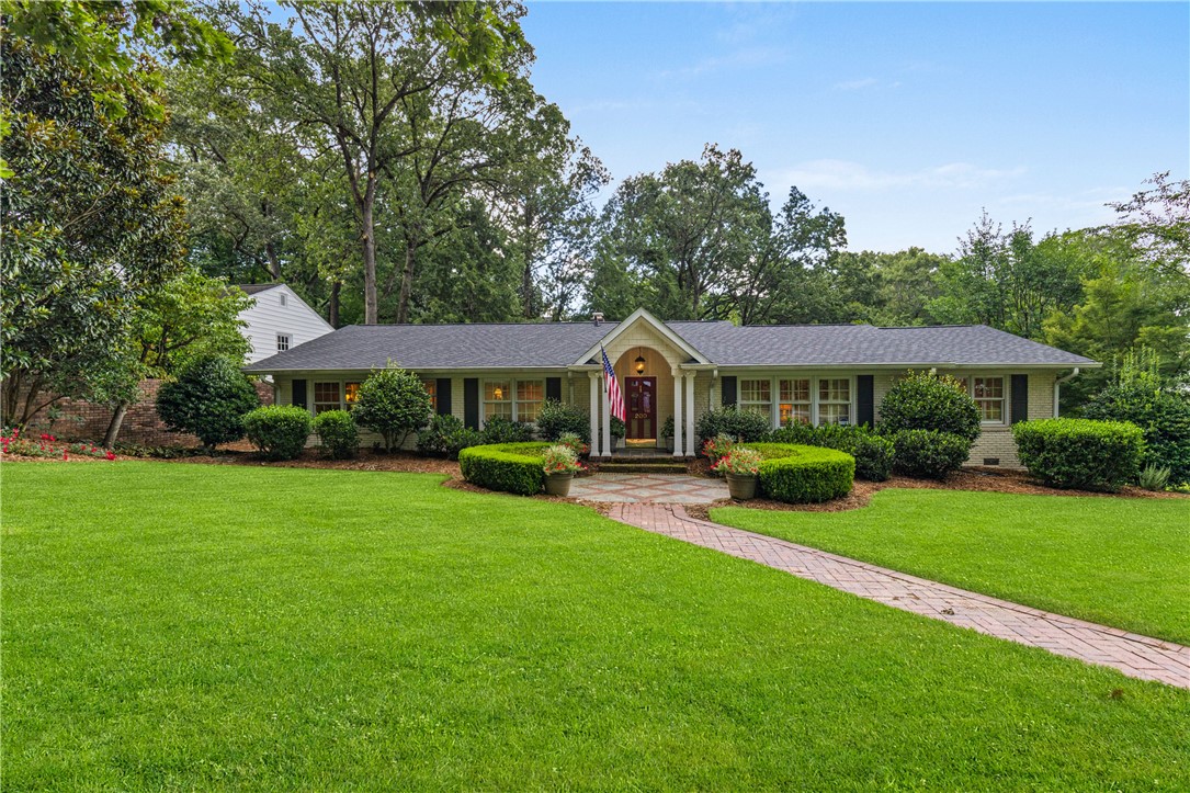 200 Augusta Street Easley, SC 29640 - Photo 1 of 42 Gallery Image 1