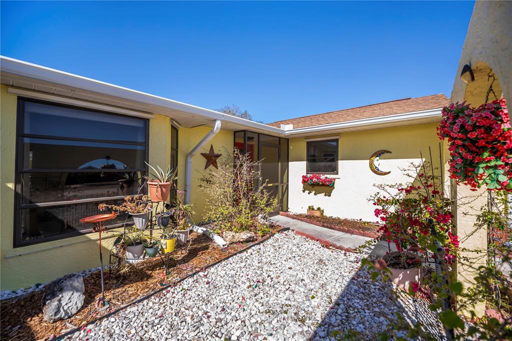 2381 Montpelier Road Punta Gorda, FL 33983 - Photo 8 of 60