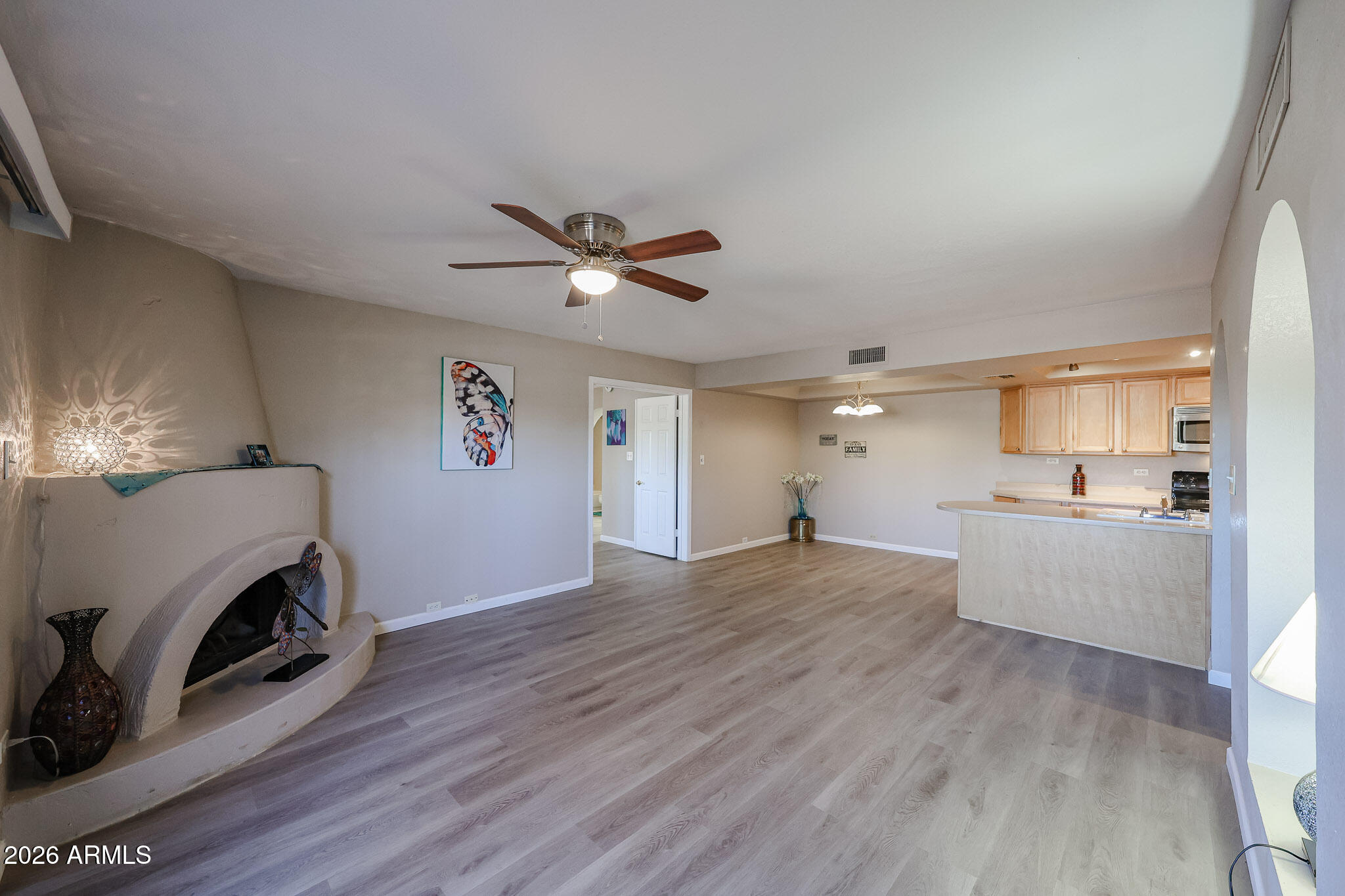 10410 North Cave Creek Road, Unit 1011 Phoenix, AZ 85020 - Photo 5 of 54 B (4)