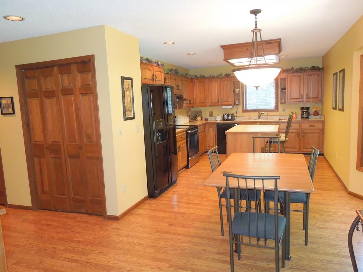 16913 Van Zile Road Grabill, IN 46741 - Photo 11 of 36