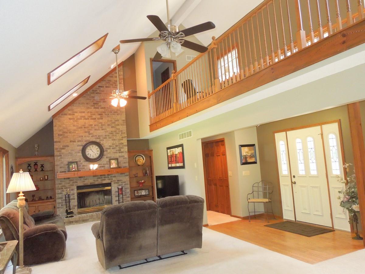 16913 Van Zile Road Grabill, IN 46741 - Photo 14 of 36