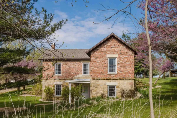 $429,900 | 149 Merry Christmas Lane, Mineral Point, WI 53565