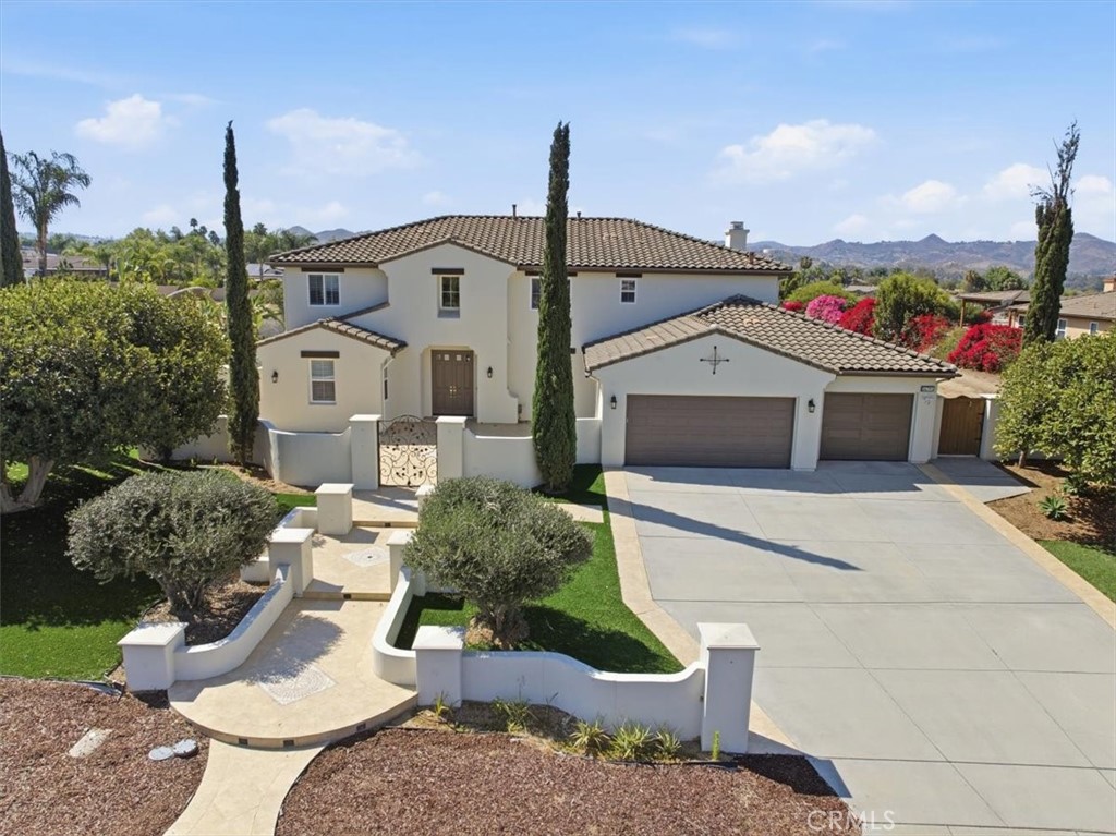 16795 Eagle Peak Road Riverside, CA 92504 - Photo 8 of 74 Front of Home