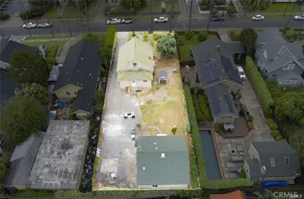 $1,299,998 | 805 Earlham Street, Pasadena, CA 91101