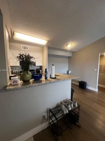 $1,975 | 2846 South University Drive, Unit 4306, Davie, FL 33328