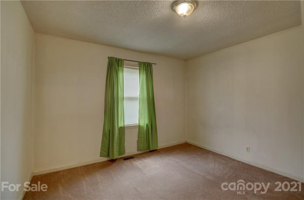 347 West Old Limestone Road York, SC 29745 - Photo 14 of 35 Gallery Image 14