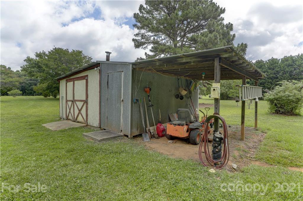 347 West Old Limestone Road York, SC 29745 - Photo 21 of 35 Gallery Image 21