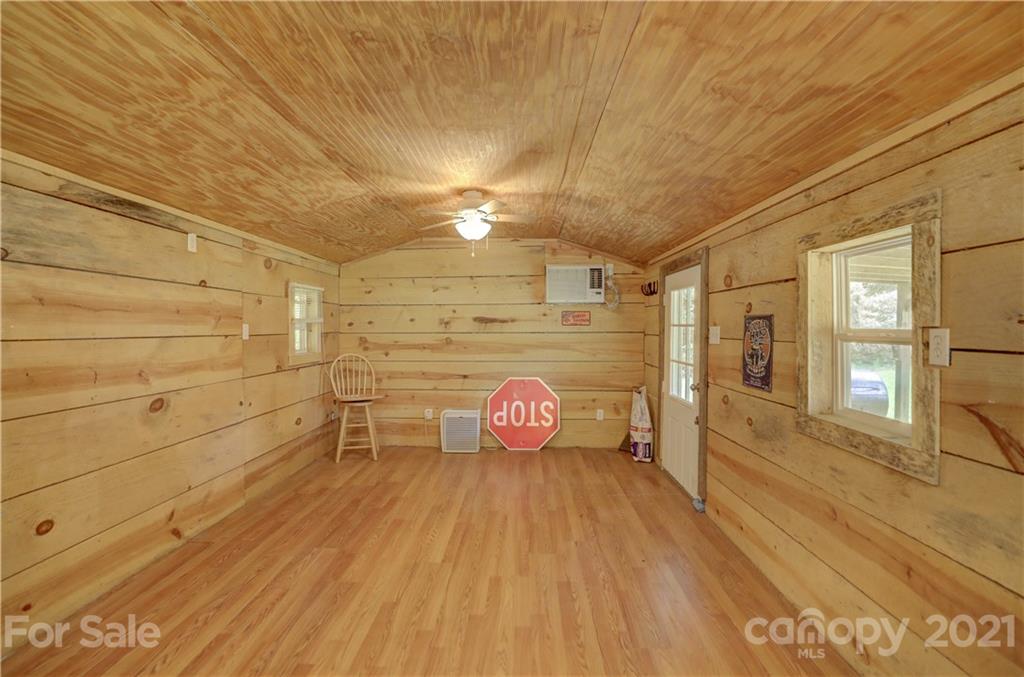 347 West Old Limestone Road York, SC 29745 - Photo 30 of 35 Gallery Image 30