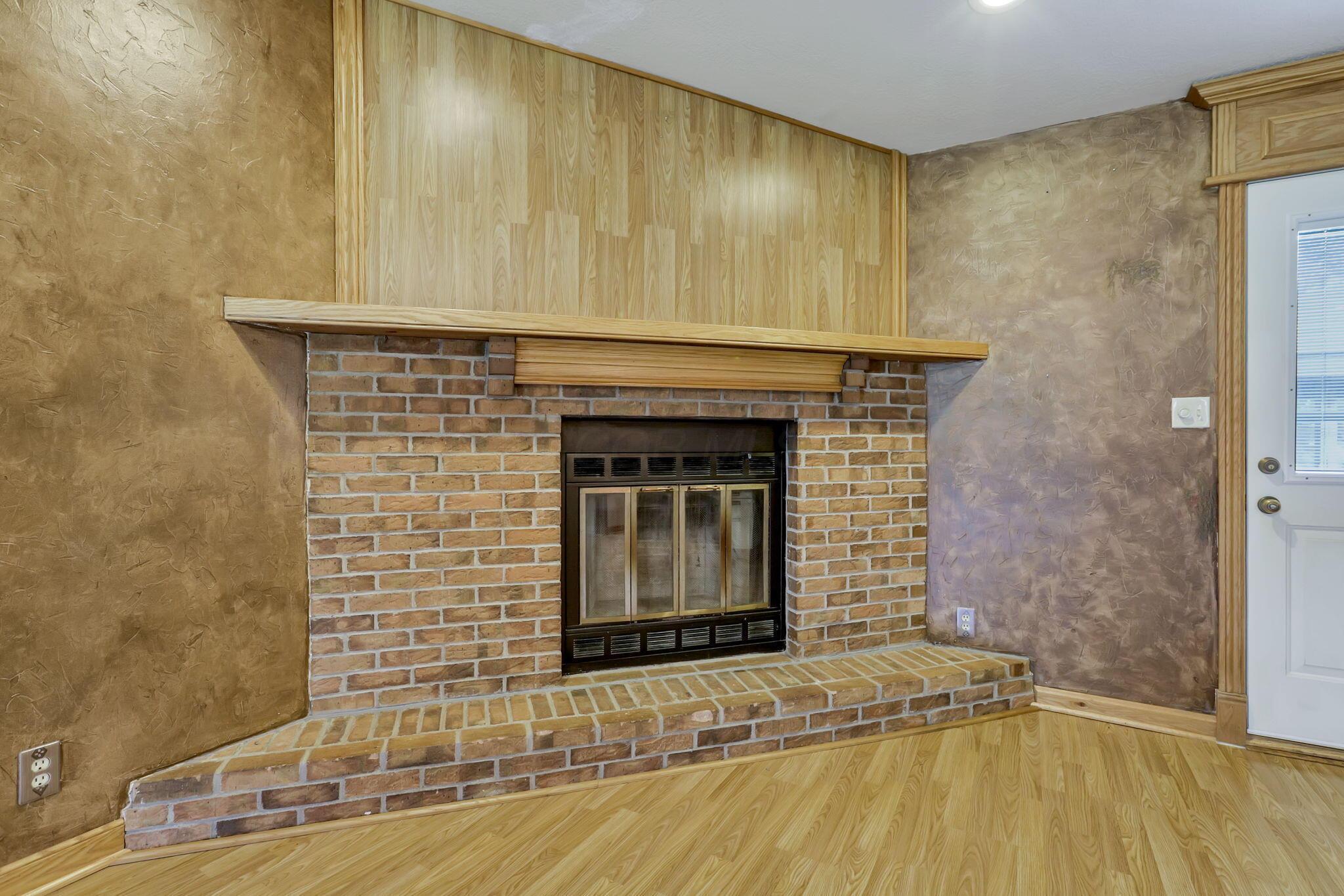 4655 Hayes Road Groveport, OH 43125 - Photo 17 of 85 Cozy up to this spectacular WBFP.