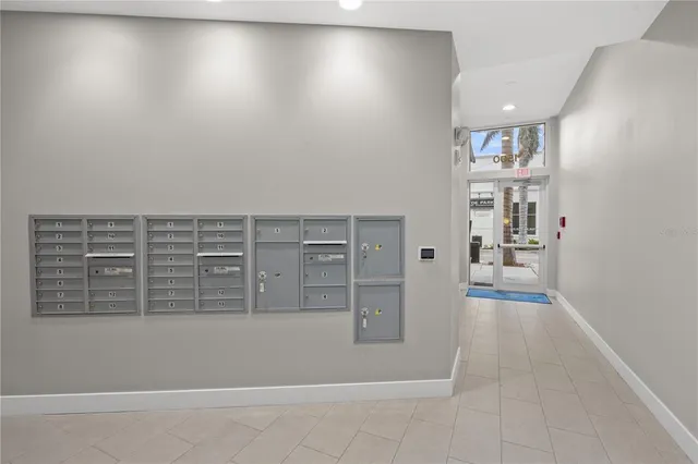 $3,900 | 1500 State Street, Unit 505, Sarasota, FL 34236