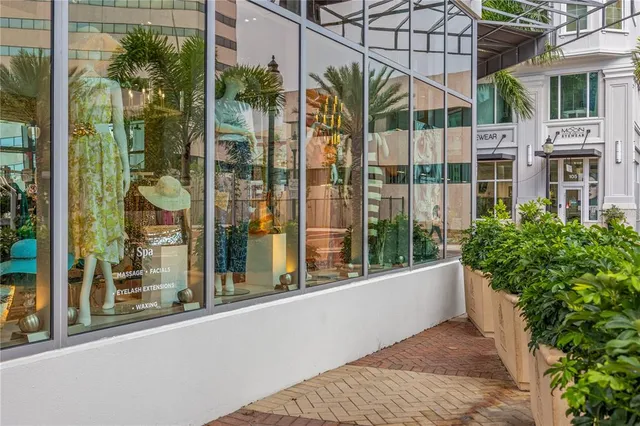 $3,900 | 1500 State Street, Unit 505, Sarasota, FL 34236