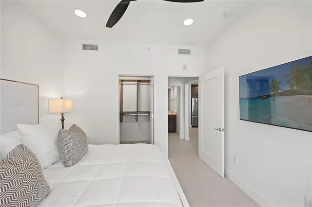 $3,900 | 1500 State Street, Unit 505, Sarasota, FL 34236