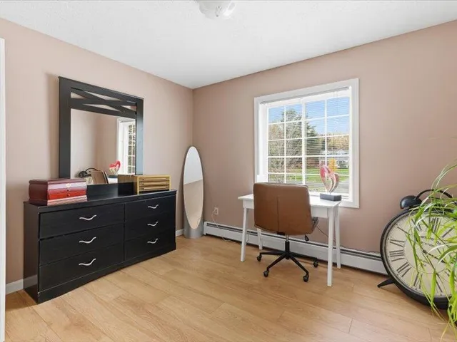 $395,000 | 21 Maple Leaf Lane, Hermon, ME 04401