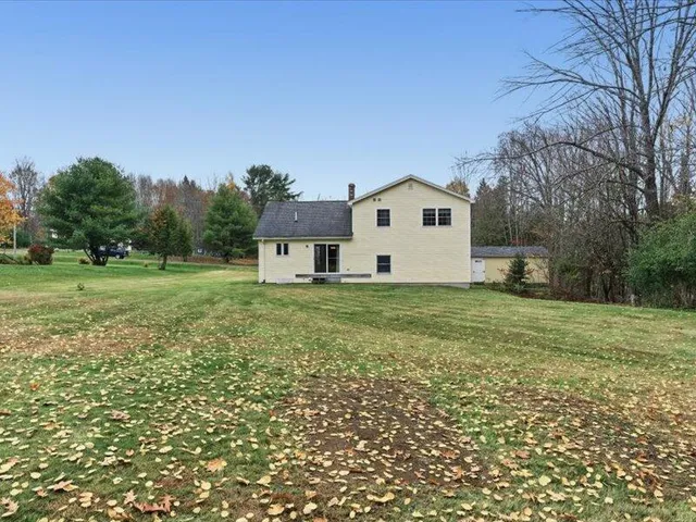 $395,000 | 21 Maple Leaf Lane, Hermon, ME 04401