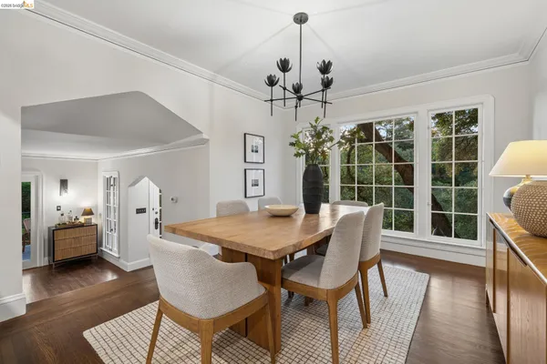 $1,075,000 | 5617 Moraga Avenue, Oakland, CA 94611