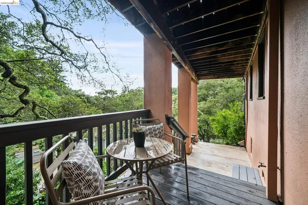 $1,075,000 | 5617 Moraga Avenue, Oakland, CA 94611