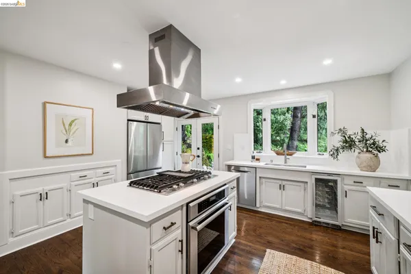 $1,075,000 | 5617 Moraga Avenue, Oakland, CA 94611