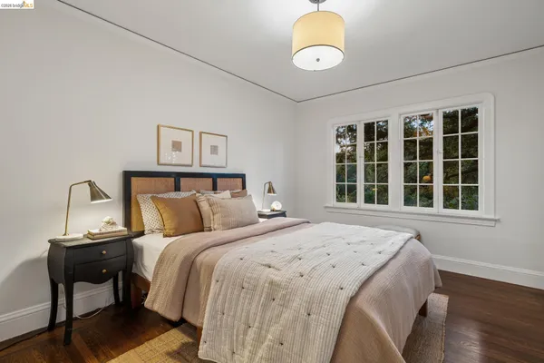 $1,075,000 | 5617 Moraga Avenue, Oakland, CA 94611